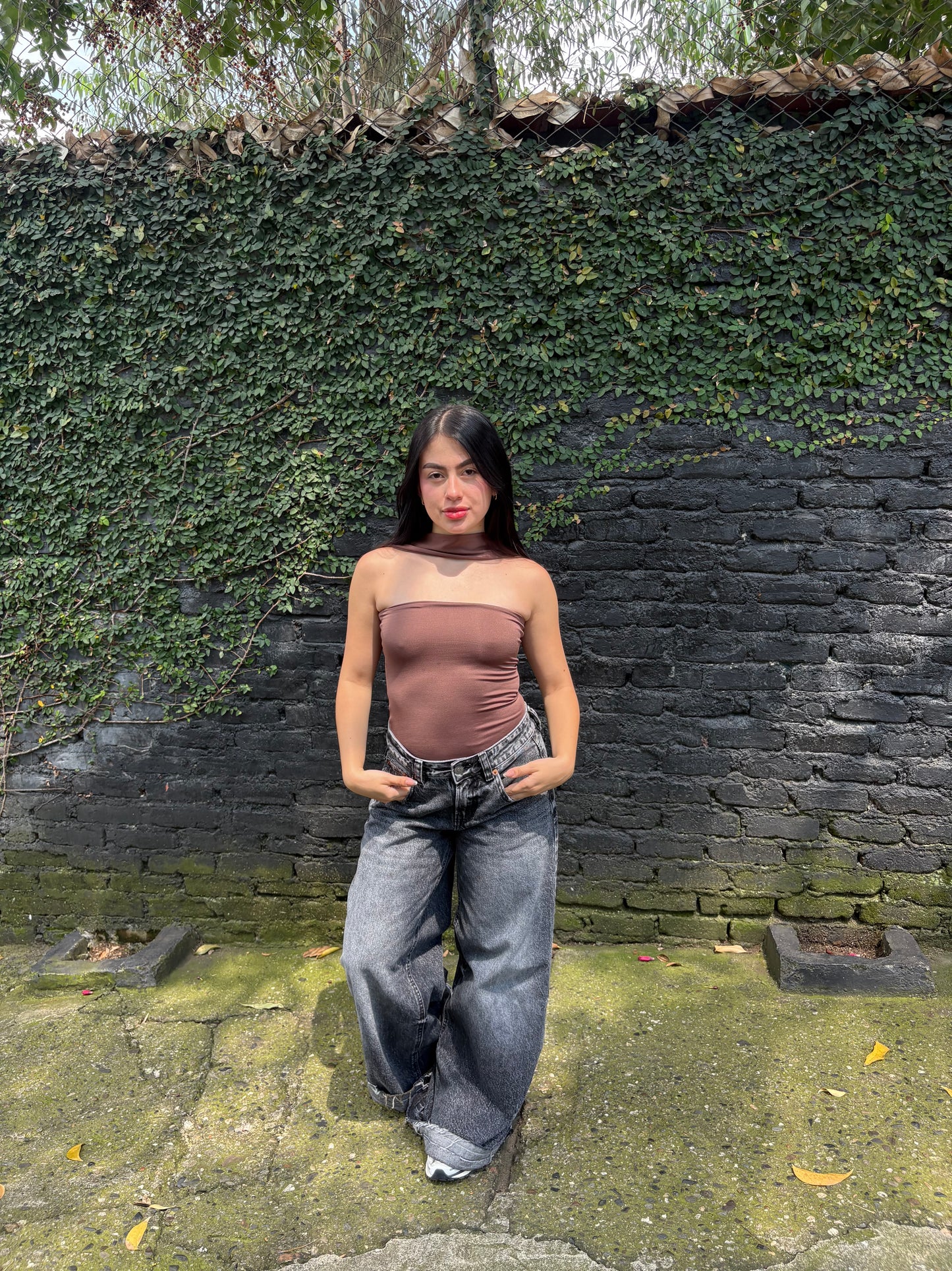 Body Sarela