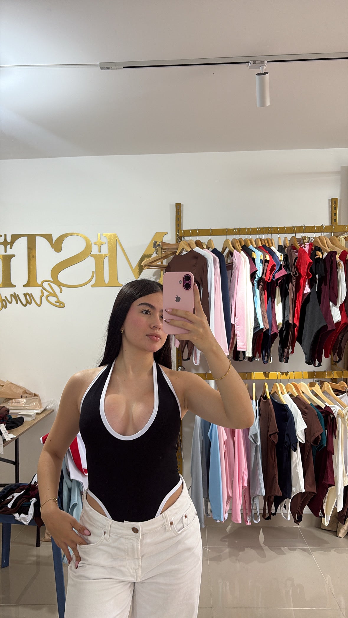 Seamless Lorenza